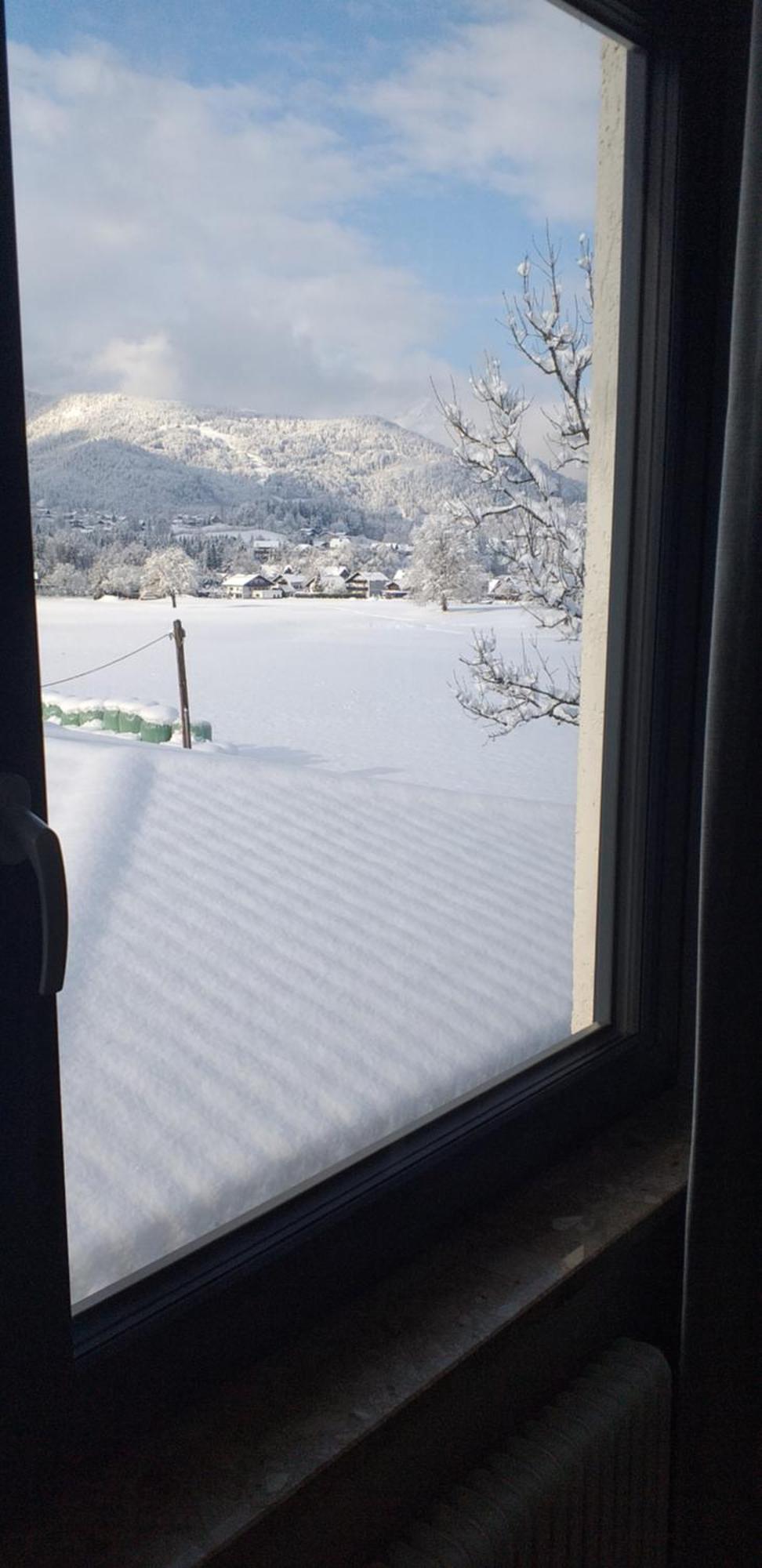 Apartmenthaus Hinterer Bad Goisern Ruang foto